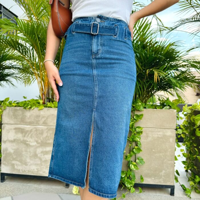 Falda Denim con Cinturón y Abertura