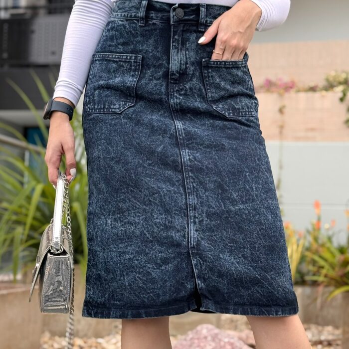 Falda Denim Oscura Acid Wash con Bolsillos Frontales